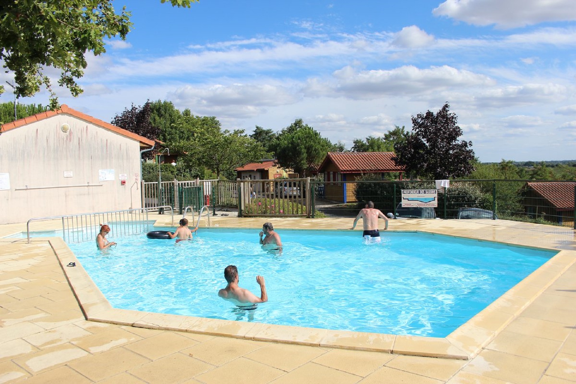 piscine camping Les Grésillons