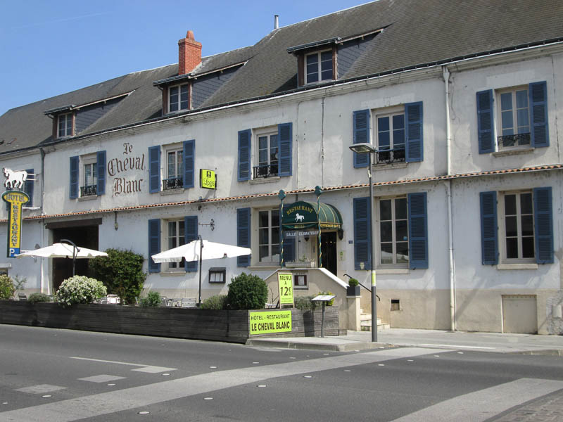 Hôtel du Cheval Blanc