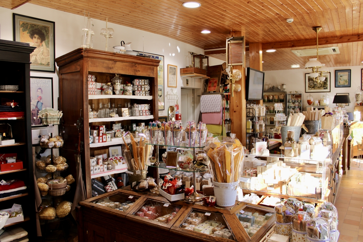 ACVL-FONTEVRAUD L ABBAYE LA SAVONNERIE MARTIN DE CANDRE (8)