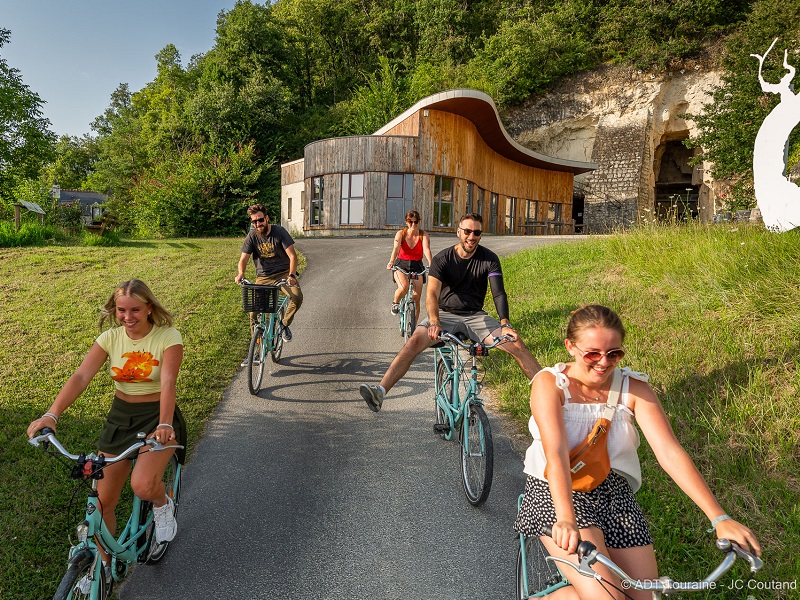 CLAN - Location de vélos à Chinon