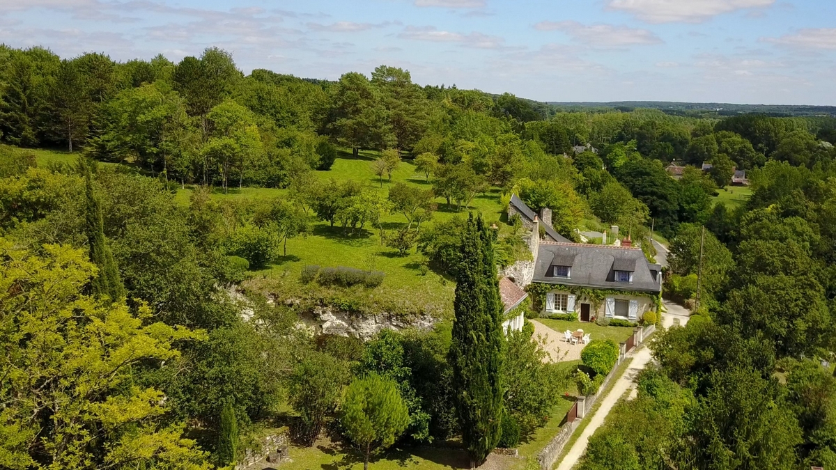 AZAY-LE-RIDEAU-Gite-Hurlevent (1)