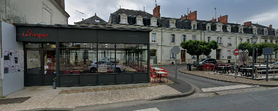 Entrée et terrasse