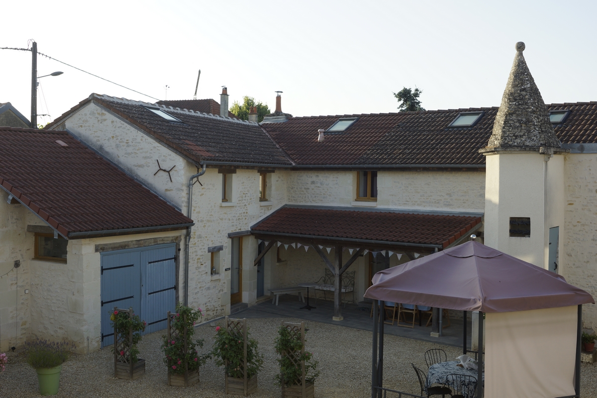 ACVL-CHAVEIGNE- GÎTE ANGULUS RIDET- David Charbonnier-07.2035 1-Vue d'ensemble