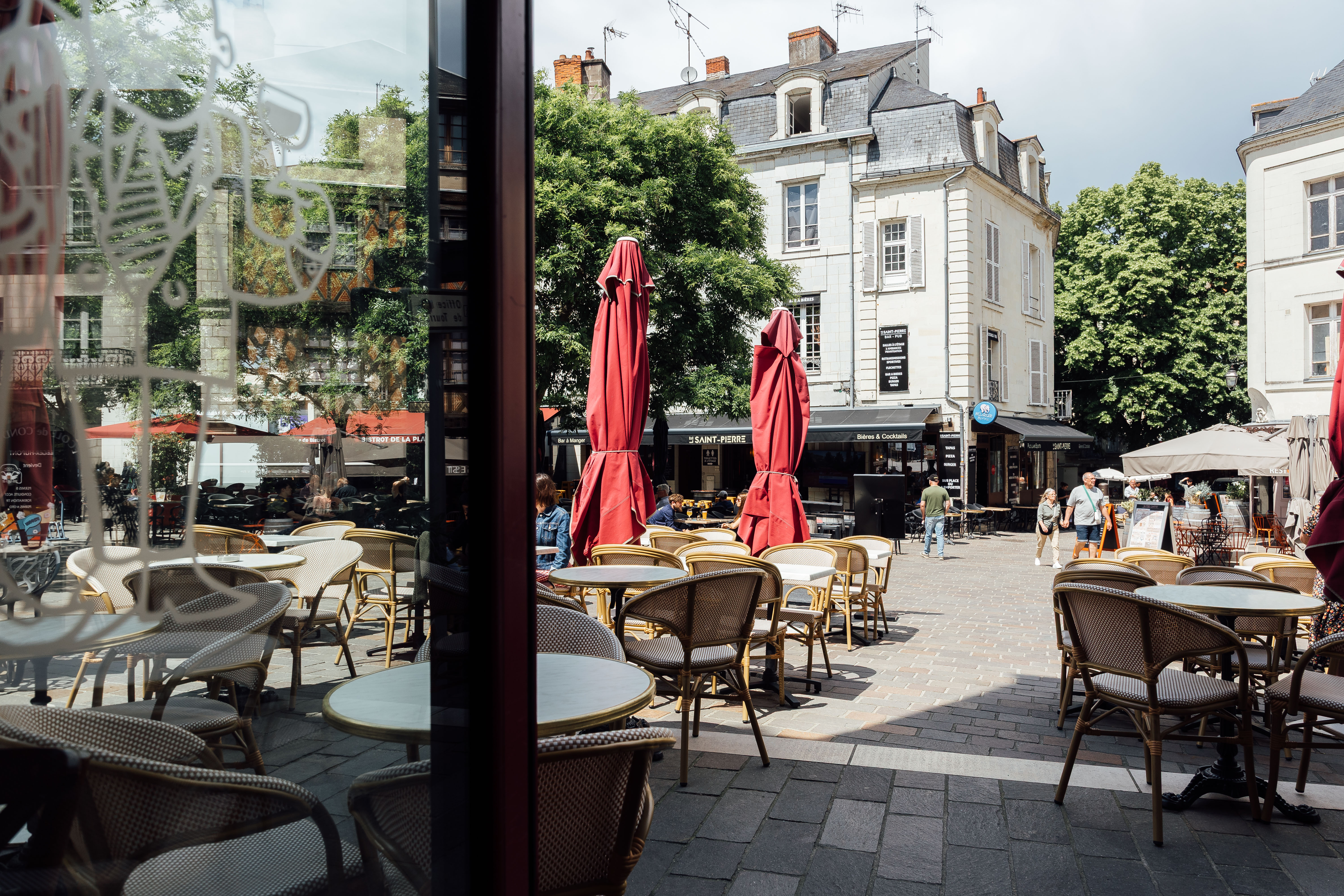 Le bistrot des tontons-carte été-2025-photographies-Arthur-Corgier-006.jpg