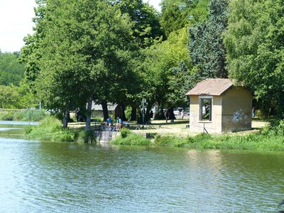 Pêcheurs sur le lac de Château-la-Vallière