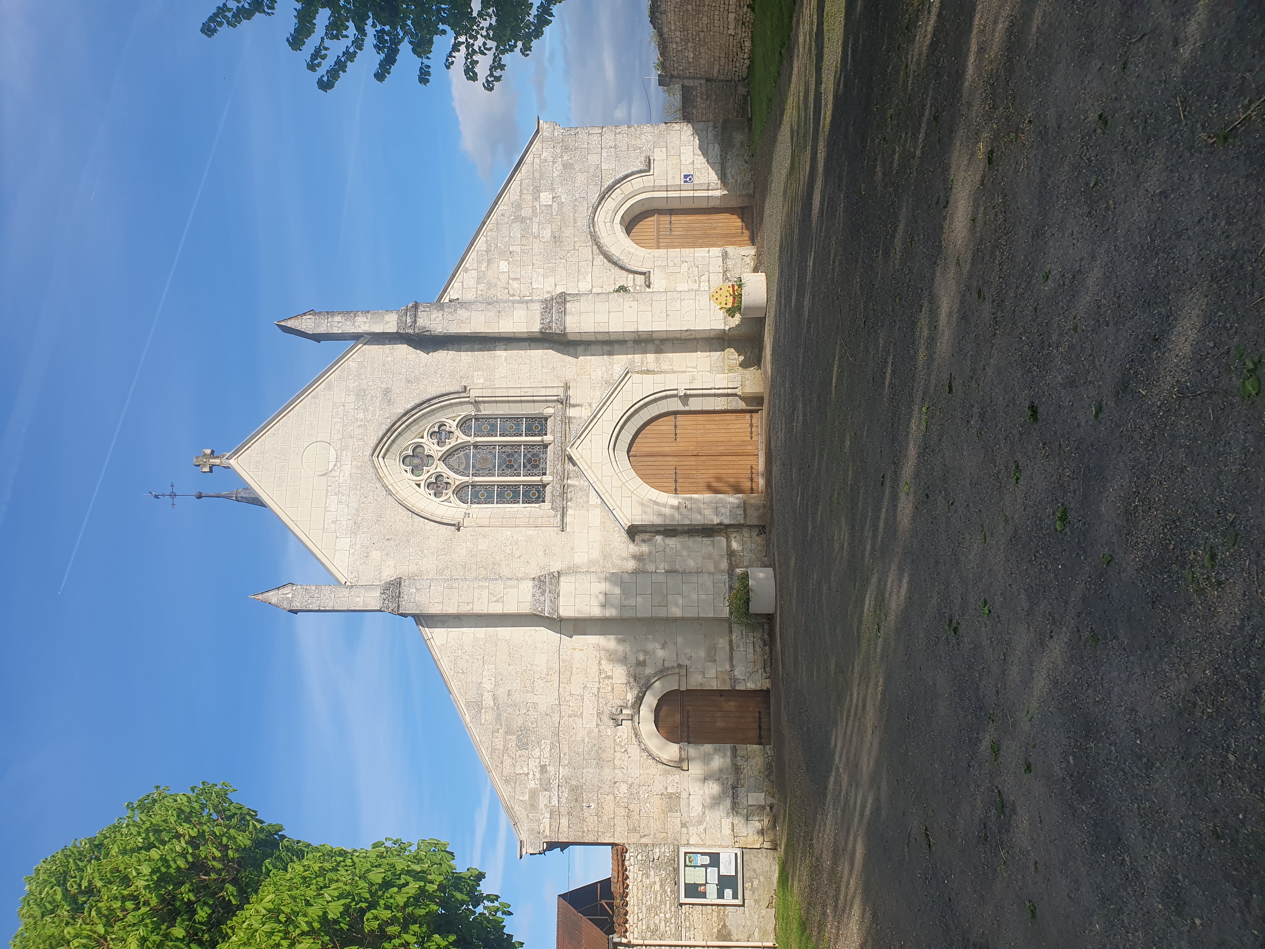 Photo de l'église La-Tour-Saint-Gelin